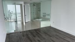 Picture of 650 NE 32Nd St # 3905, Miami, FL 33137