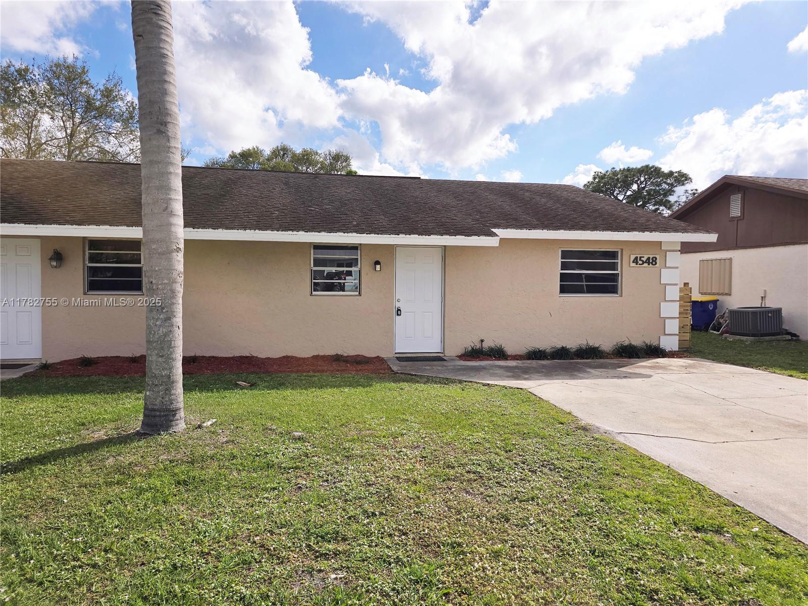 Picture of 4548 SE Salvatori Rd, Stuart, FL 34997