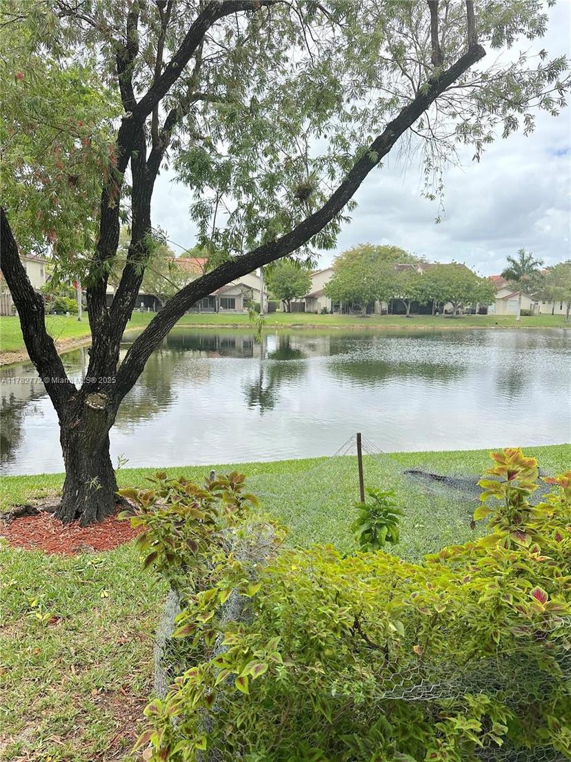 Picture of 412 NW 108Th Ter, Pembroke Pines FL 33026