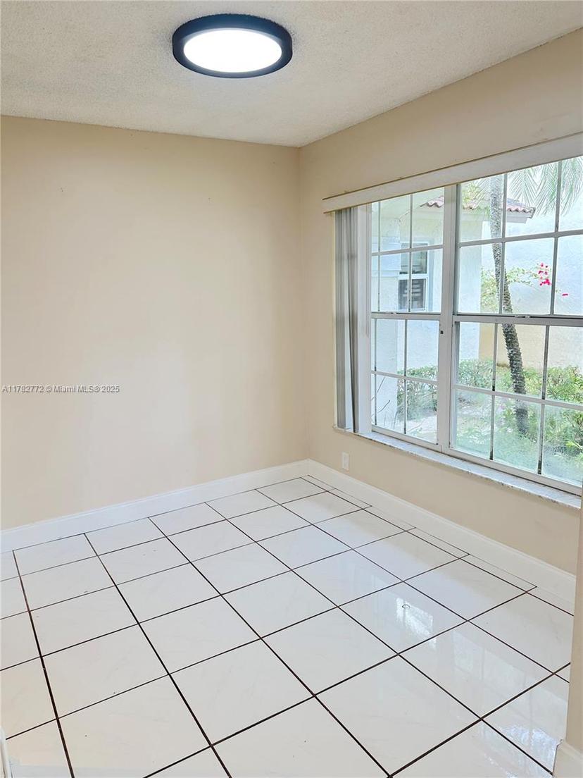 Picture of 412 NW 108Th Ter, Pembroke Pines FL 33026