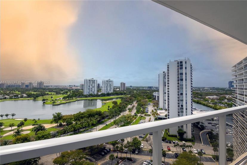 Picture of 3731 N Country Club Dr # 1927, Aventura FL 33180