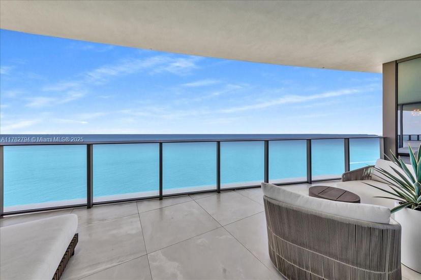Picture of 15701 Collins Ave # 4604, Sunny Isles Beach FL 33160