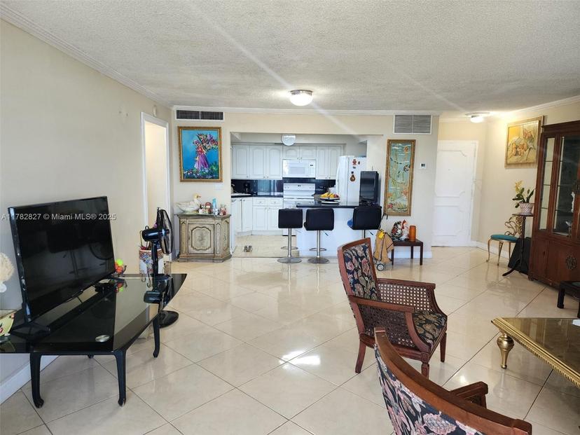 Picture of 2100 Sans Souci Blvd # B1401, North Miami FL 33181