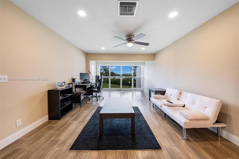 Picture of 2721 SW 13Th St # 201, Delray Beach FL 33445