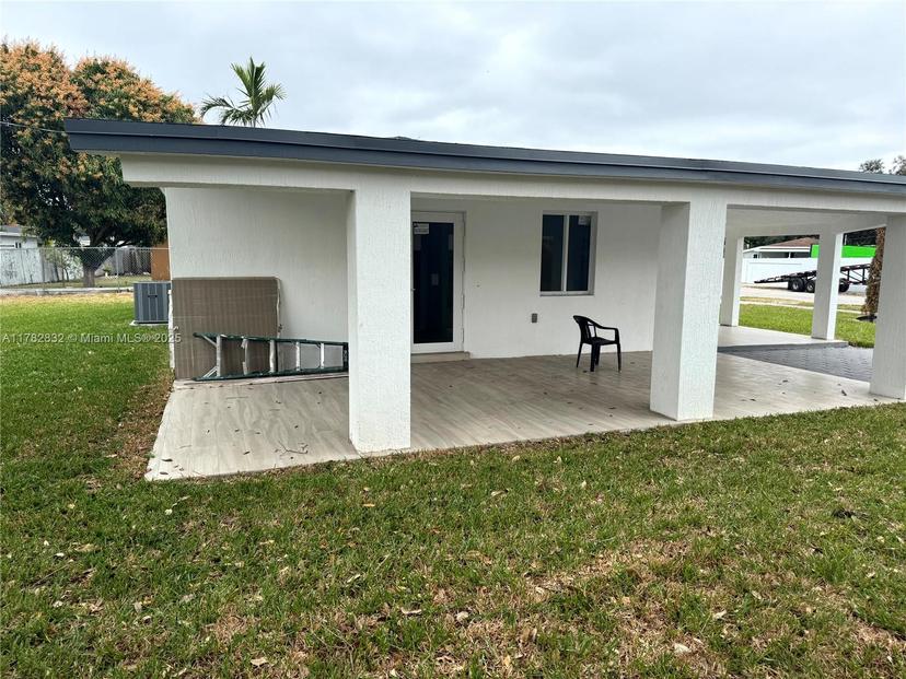 Picture of 12550 NW 23Rd Ave, Miami FL 33167