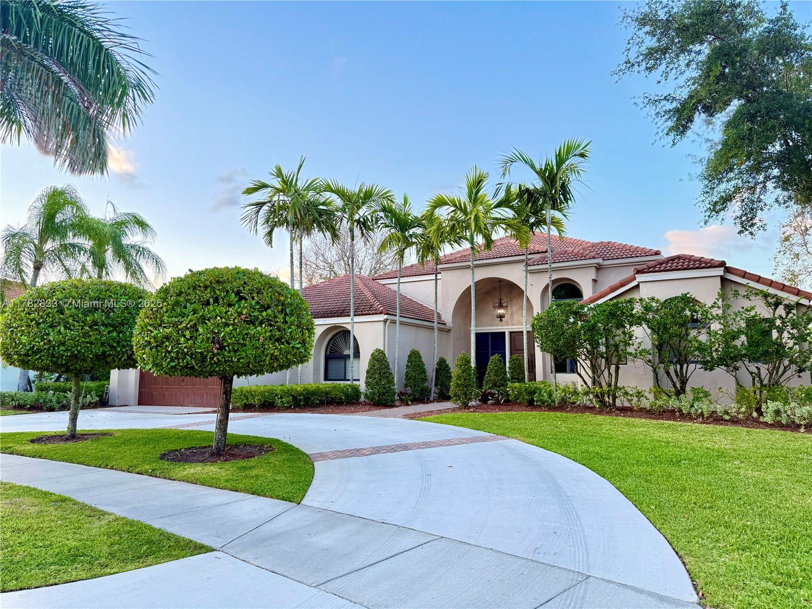 Picture of 400 Alexandra Cir, Weston, FL 33326