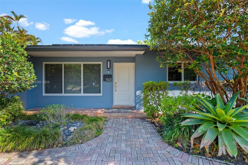 Picture of 9221 SW 16Th St, Miami FL 33165