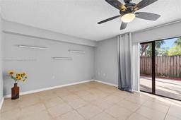 Picture of 855 Blue Ridge Cir # 855, West Palm Beach, FL 33409