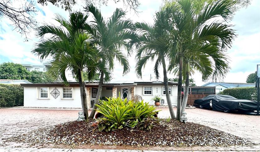 Picture of 660 W 70Th Pl, Hialeah FL 33014
