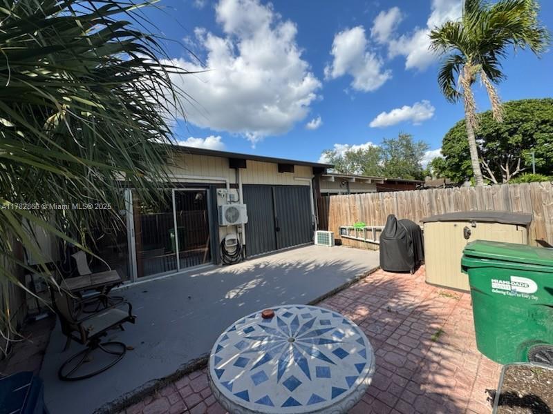 Picture of 13448 SW 102 Ln, Miami FL 33186