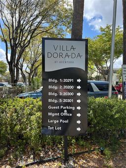 Picture of 20200 W Country Club Dr # 101, Aventura, FL 33180