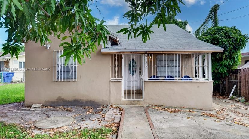 Picture of 2142 NW 33Rd St, Miami FL 33142
