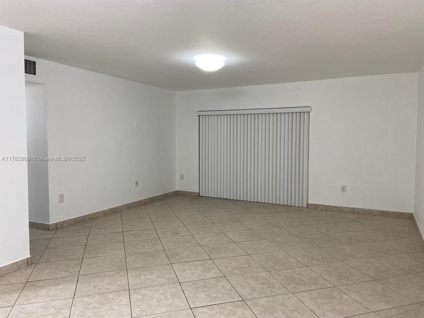 Picture of 8305 SW 72Nd Ave # 208A, Miami FL 33143