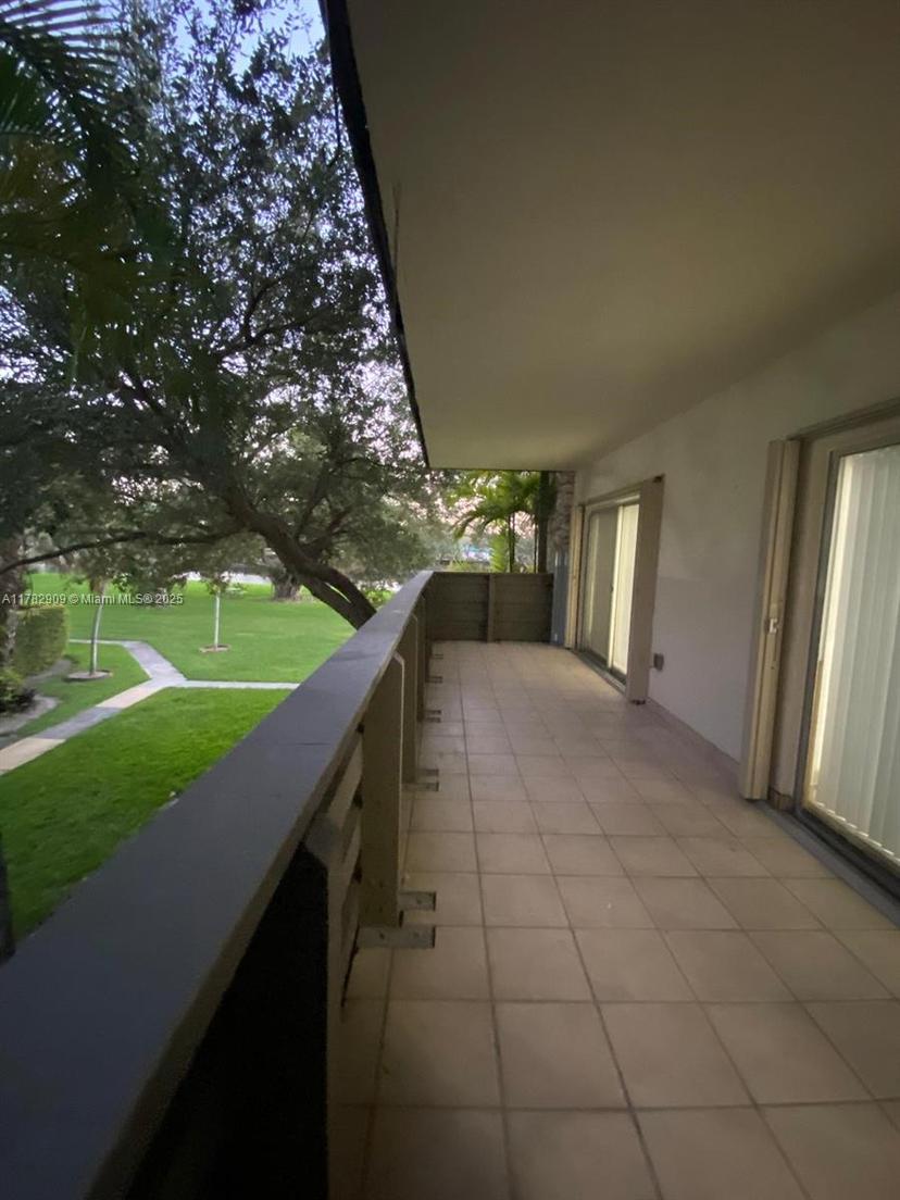 Picture of 8305 SW 72Nd Ave # 208A, Miami FL 33143