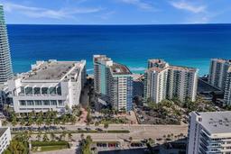 Picture of 3725 S Ocean Dr # 910, Hollywood, FL 33019
