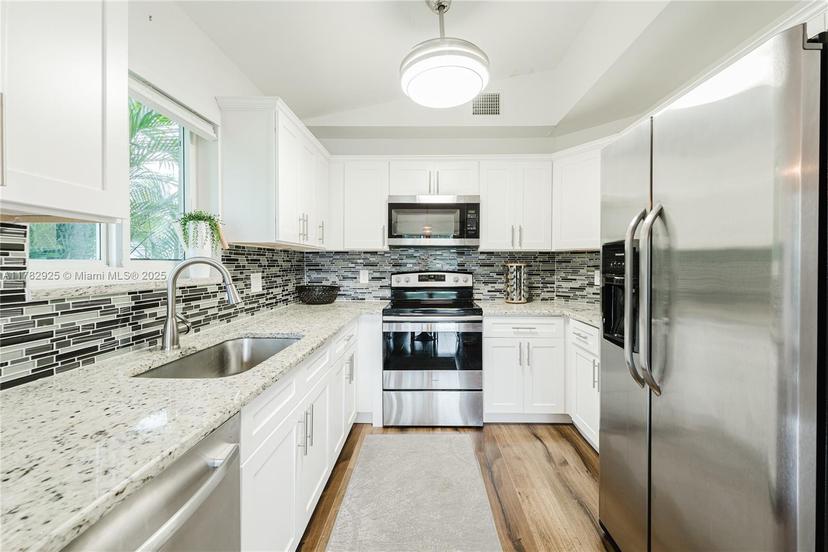 Picture of 6061 Old Court Rd # 208, Boca Raton FL 33433