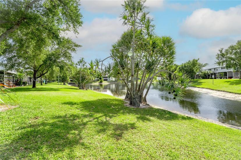 Picture of 6061 Old Court Rd # 208, Boca Raton FL 33433