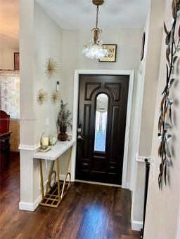 Picture of 2532 NE 41St Ter, Homestead, FL 33033