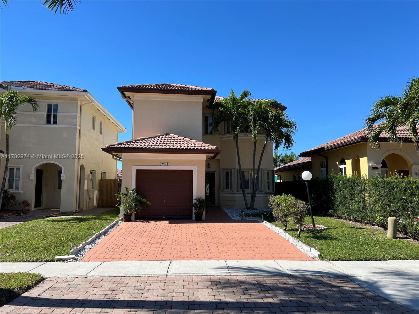 Picture of 2532 NE 41St Ter, Homestead, FL 33033