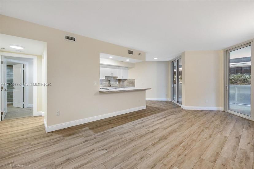 Picture of 8925 Collins Ave # 2D, Surfside FL 33154
