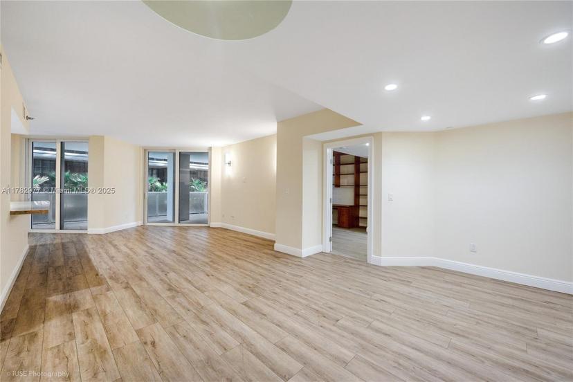 Picture of 8925 Collins Ave # 2D, Surfside FL 33154