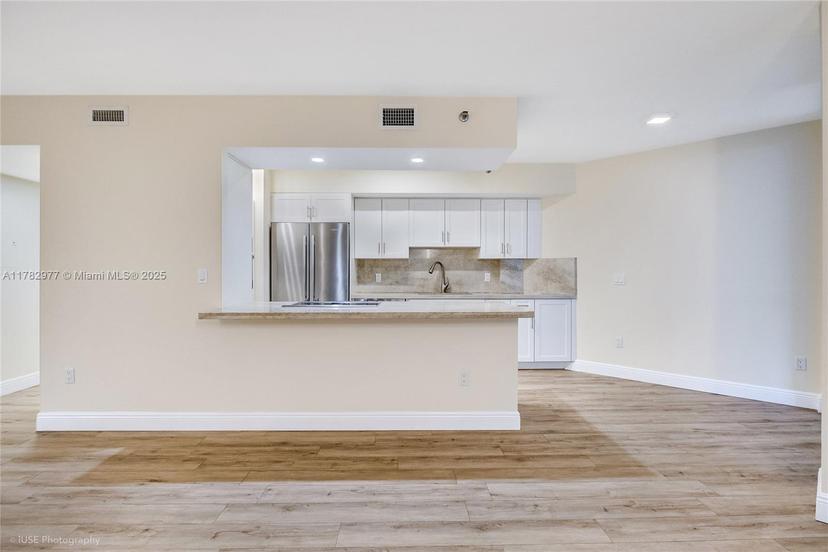 Picture of 8925 Collins Ave # 2D, Surfside FL 33154