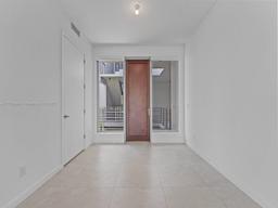 Picture of 529 SW 11Th St # 303, Miami, FL 33129