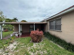 Picture of 141 W 31St St, Hialeah, FL 33012