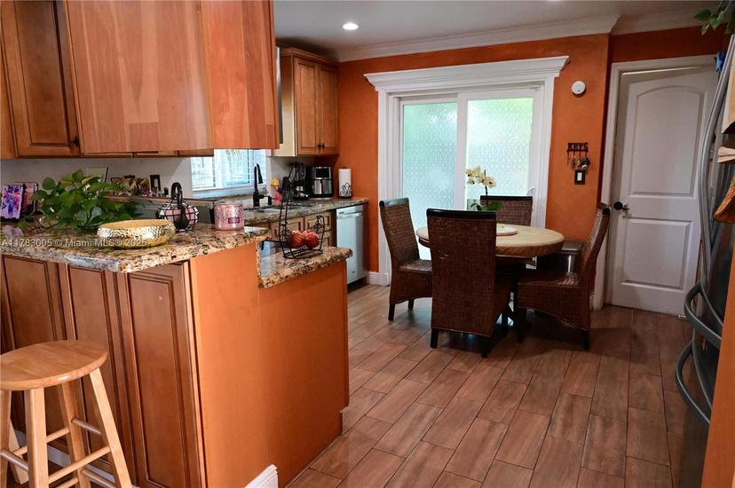 Picture of 8100 NW 75Th Ave, Tamarac FL 33321