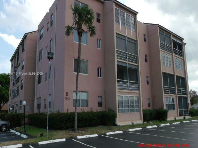 Picture of 2841 Somerset Dr # 117, Lauderdale Lakes, FL 33311