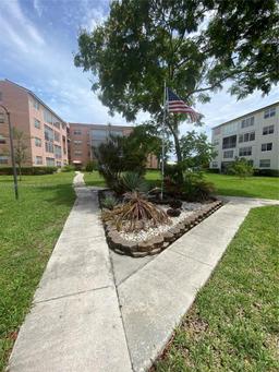 Picture of 2841 Somerset Dr # 117, Lauderdale Lakes, FL 33311