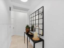 Picture of 20000 E Country Club Dr # 416, Aventura, FL 33180