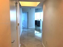 Picture of 20000 E Country Club Dr # 908, Aventura, FL 33180