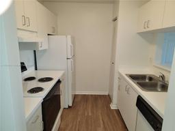 Picture of 1701 Village Blvd # 205, West Palm Beach, FL 33409