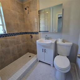 Picture of 7388 S Waterway Dr, Miami, FL 33155