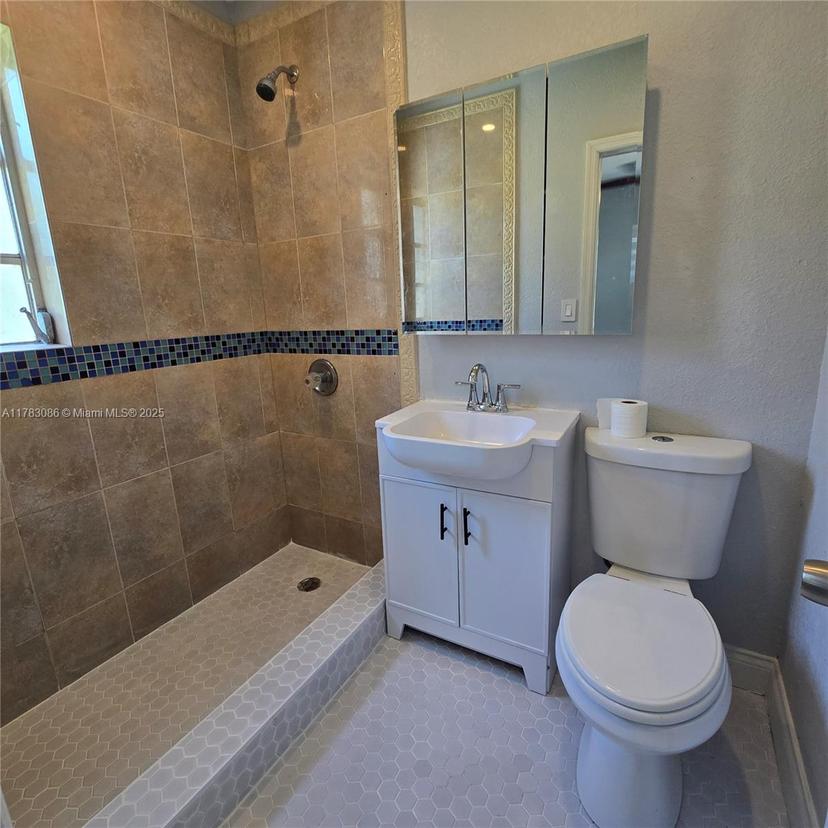Picture of 7388 S Waterway Dr, Miami FL 33155