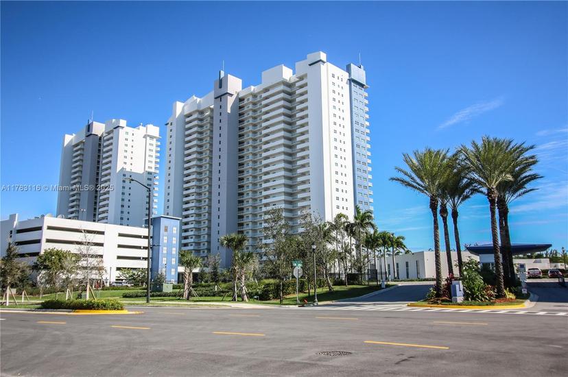 Picture of 14951 Royal Oaks Ln # 1103, North Miami FL 33181