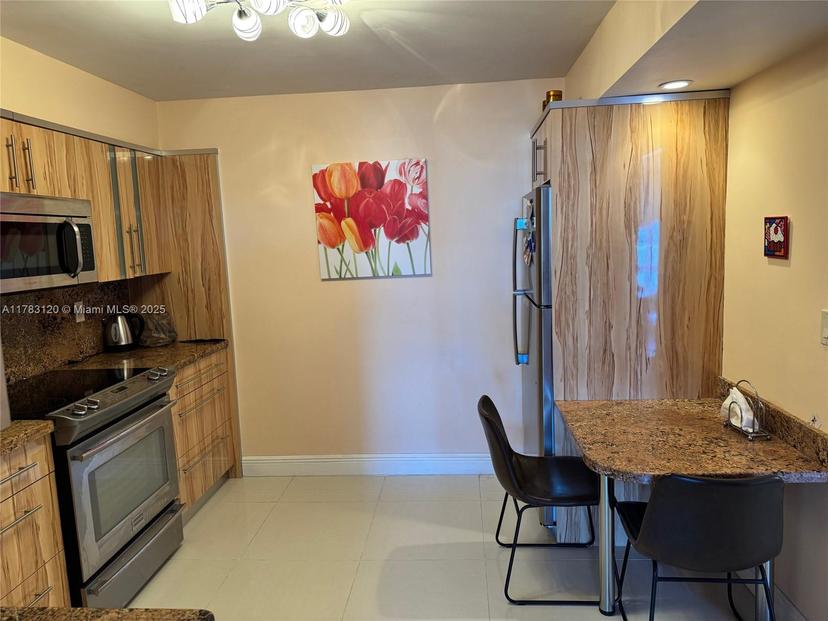 Picture of 231 174Th St # 2308, Sunny Isles Beach FL 33160