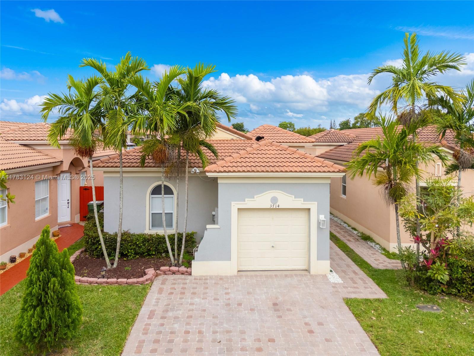 Picture of 3714 NE 22Nd Pl, Homestead, FL 33033