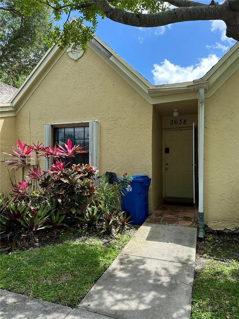Picture of 3638 NW 83Rd Ln, Sunrise FL 33351