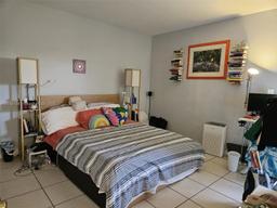 Picture of 3000 NE 16Th Ave # 405, Oakland Park, FL 33334