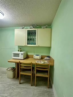 Picture of 199 SW 12Th Ave # 415B, Miami, FL 33130