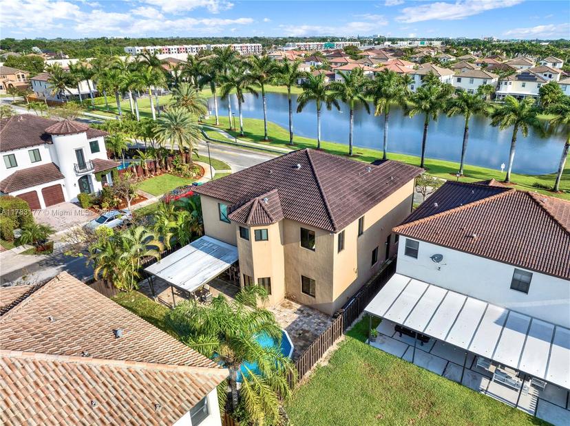 Picture of 10420 SW 229Th Ln, Miami FL 33190