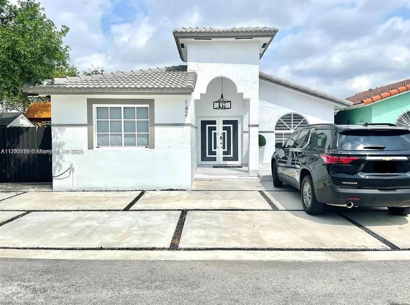 Picture of 3355 W 68Th St, Hialeah FL 33018