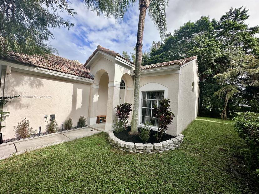 Picture of 3947 Jasmine Ln, Coral Springs FL 33065