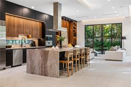 Picture of 2805 Freeman St, Miami, FL 33133