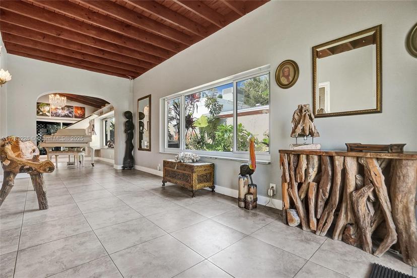 Picture of 2726 Scott St, Hollywood FL 33020