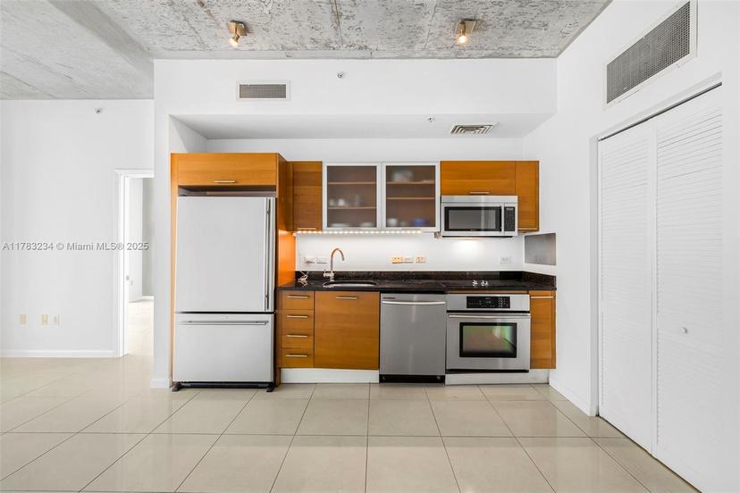Picture of 3470 E Coast Ave # H2706, Miami FL 33137