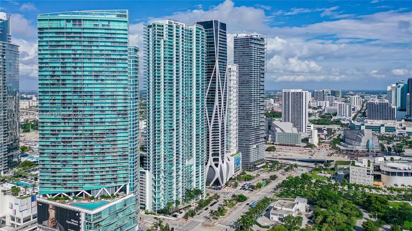 Picture of 888 Biscayne Blvd # 4212, Miami FL 33132