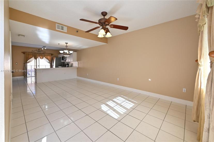 Picture of 8390 NW 103Rd St # 205H, Hialeah Gardens FL 33016